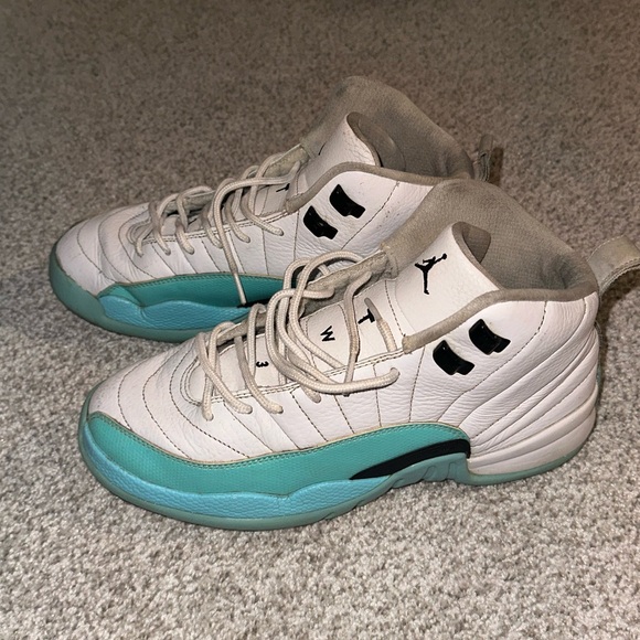 Size 9Y - Jordan 12 Retro GS “Light Aqua” (USED) - Picture 2 of 4
